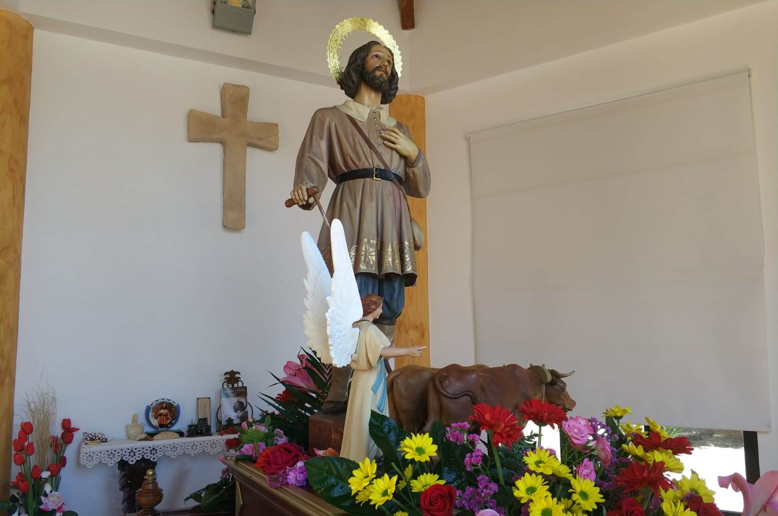 Iniesta venera a su patrón, San Isidro Labrador